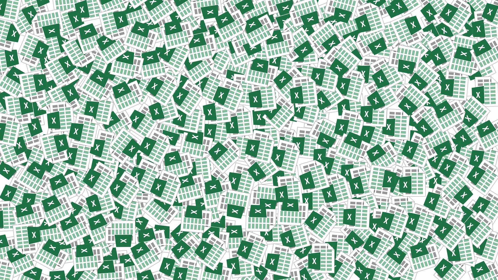 a green and white pattern with small squares